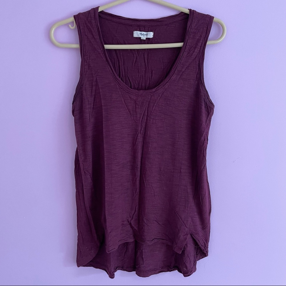 Sleeveless top